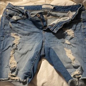 Never worn, no tags torrid boyfriend shorts